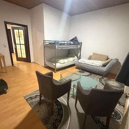 Simba Apartment - Zentral, Ruhig 卡斯特罗普-劳克塞尔